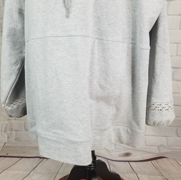 Weekend size 1x long sleeve hoodie lace inset - Picture 8 of 10
